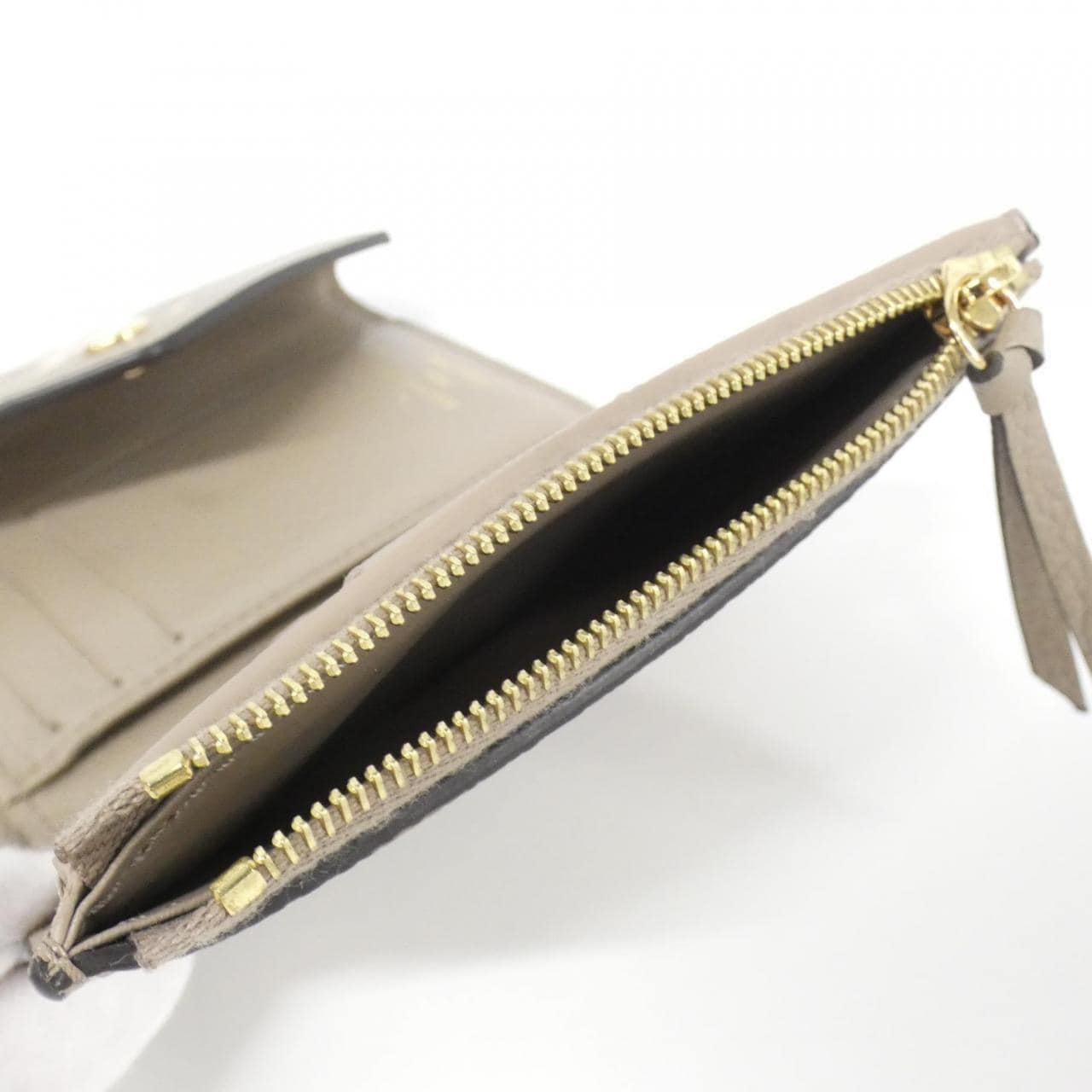 ルイヴィトン バイカラー モノグラム アンプラント ポルトフォイユ ヴィクトリーヌ M81861 財布