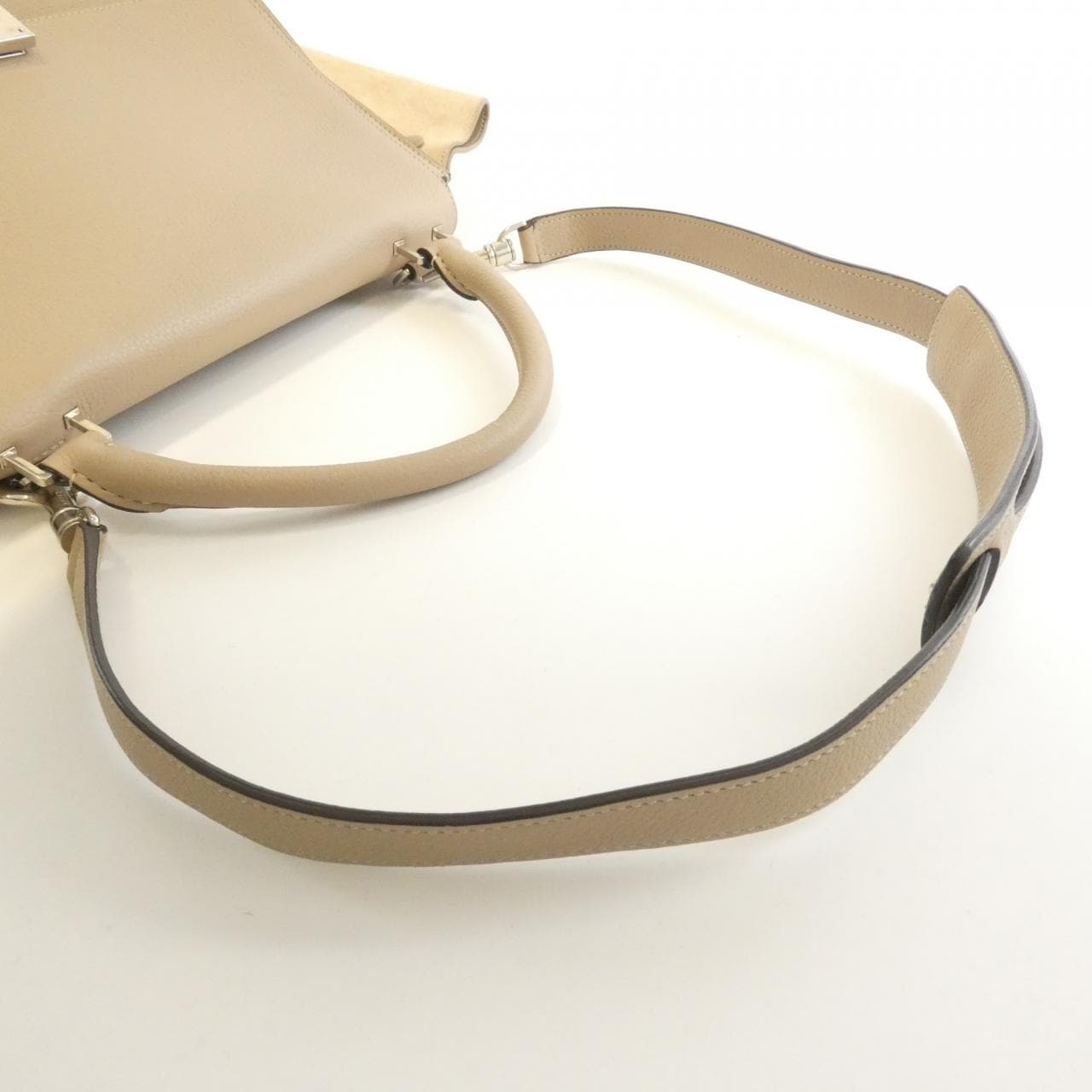 セリーヌ スモール トラペーズ 174683MDB バッグ