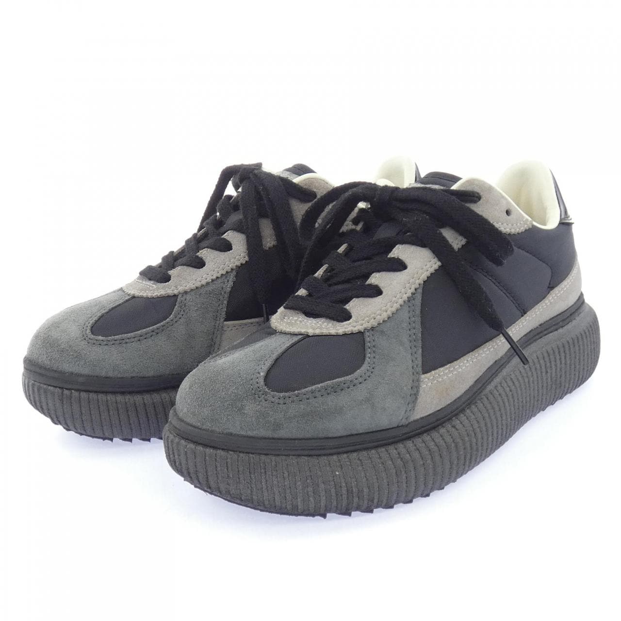 オニツカ タイガー ONITSUKA TIGER F580623 スニーカー