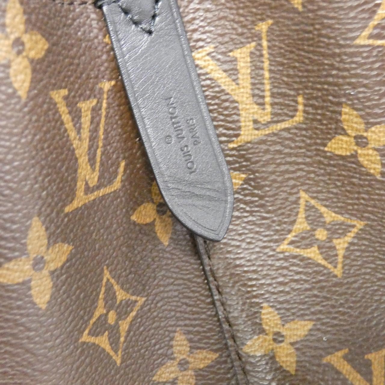 LOUIS VUITTON Monogram Neo Noe M44020 Shoulder Bag