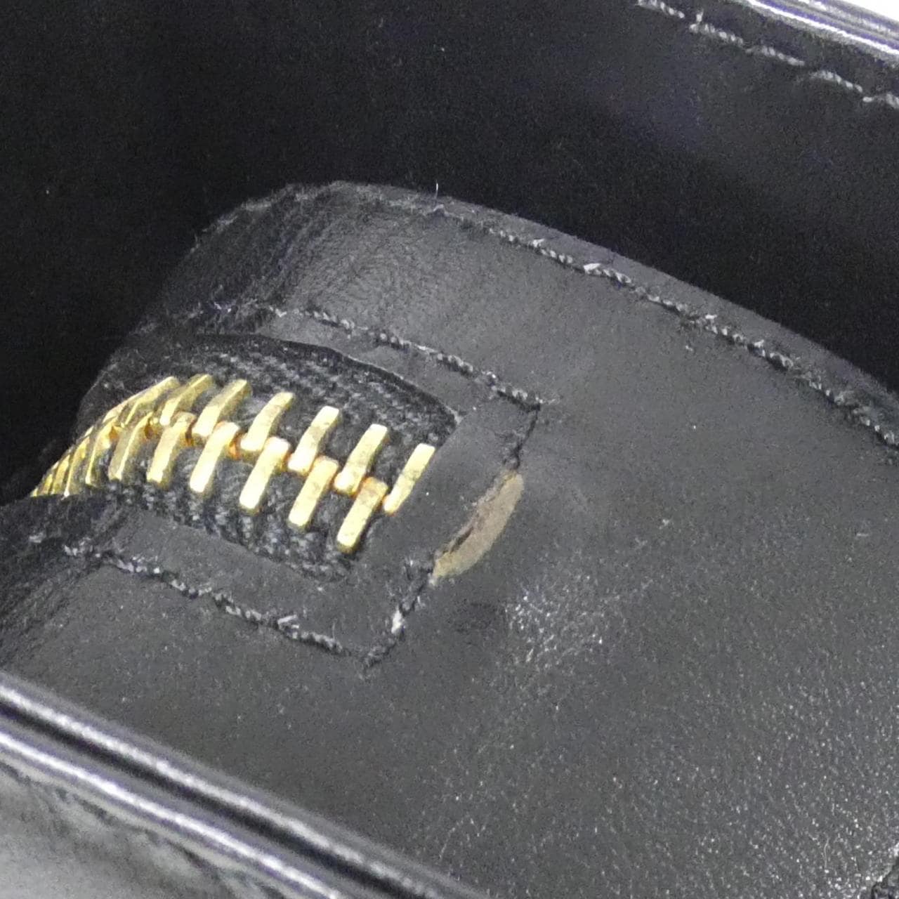 【ヴィンテージ】サルヴァトーレフェラガモ 21 8162 ショルダーバッグ