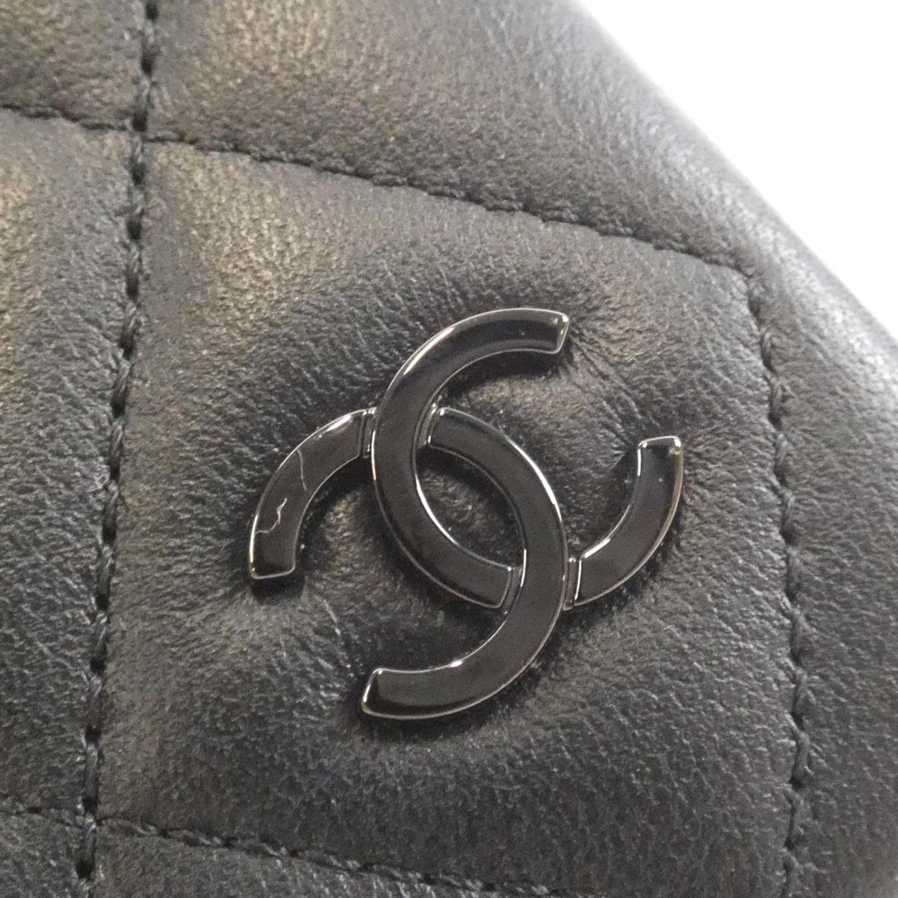 CHANEL (iPhone 15 PRO) AP4121