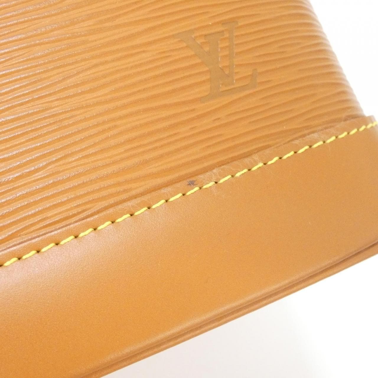 ルイヴィトン エピ アルマ PM M52148 バッグ