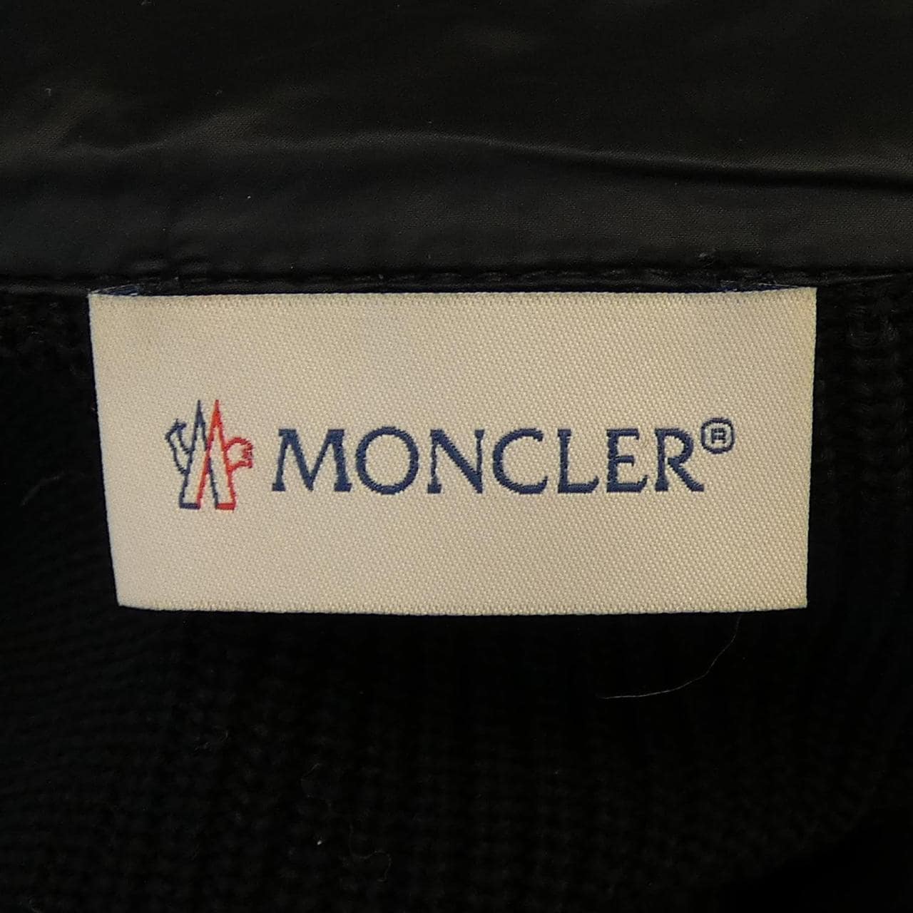 MONCLER MONCLER 10919B00005 羽絨外套