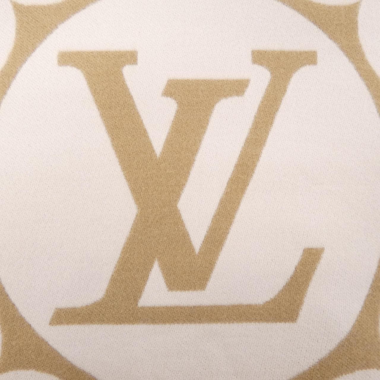 LOUIS VUITTON Vuitton LV Medallion M79213 Muffler