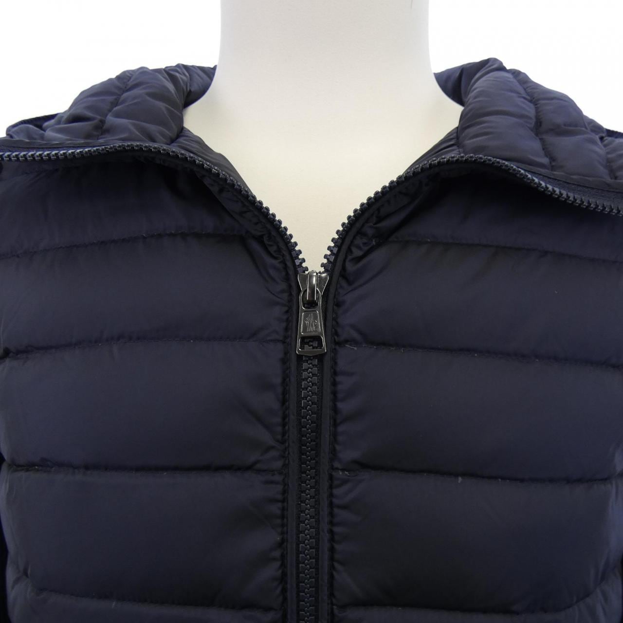 モンクレール MONCLER 20919413000 ダウンジャケット