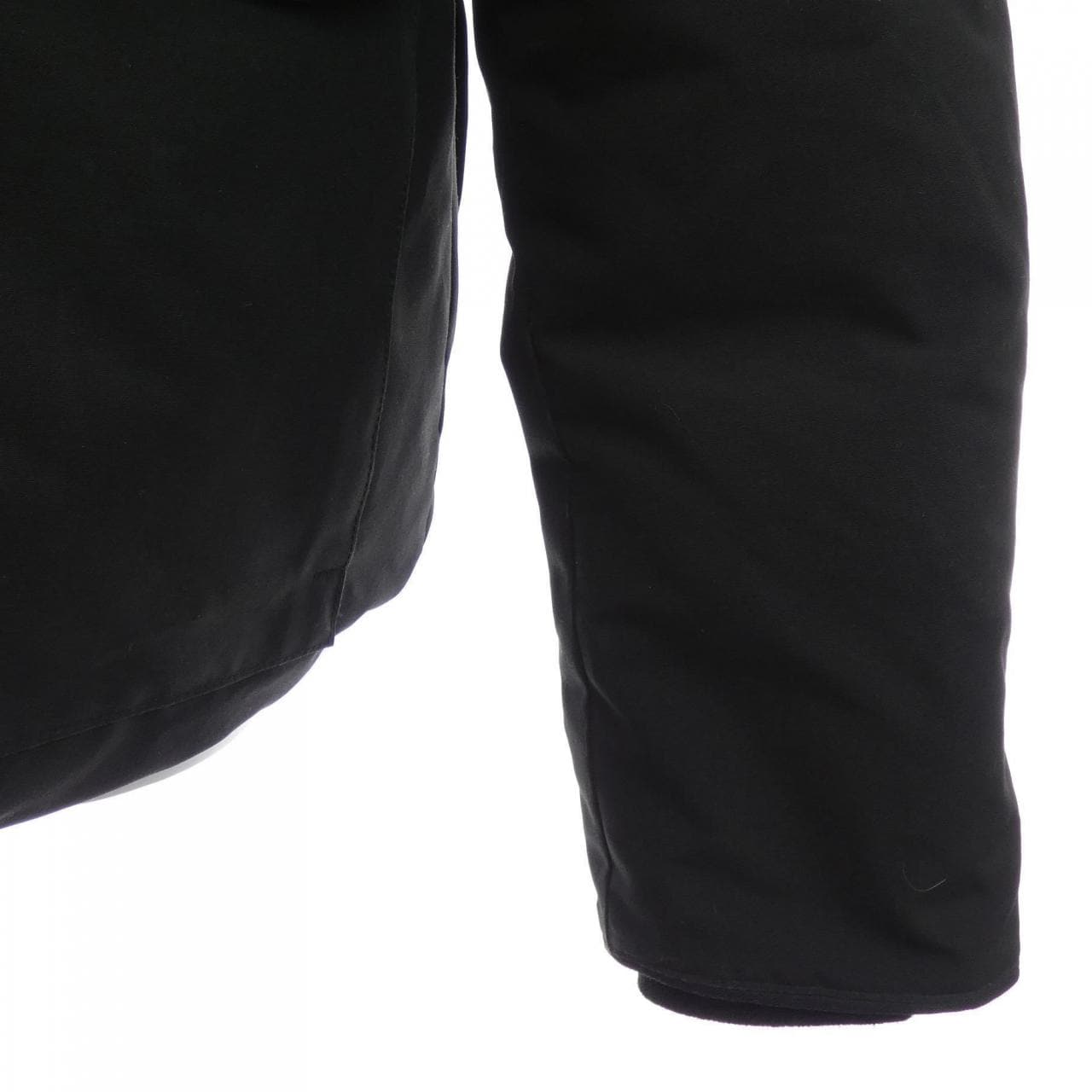 カナダグース CANADA GOOSE 2301JM RUSSELL ラッセル ダウンジャケット