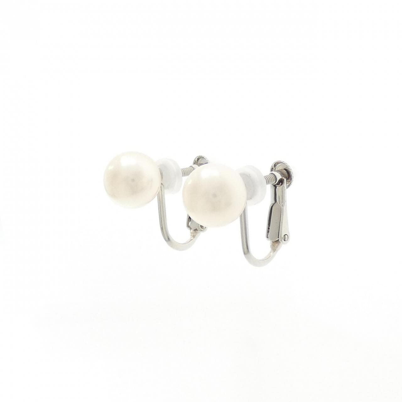 PT900 Akoya pearl earrings 8mm