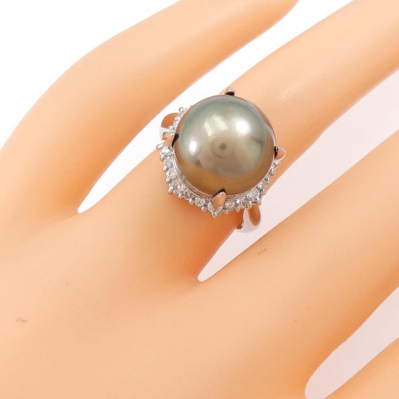 PT Black Butterfly Pearl Ring 12.0mm