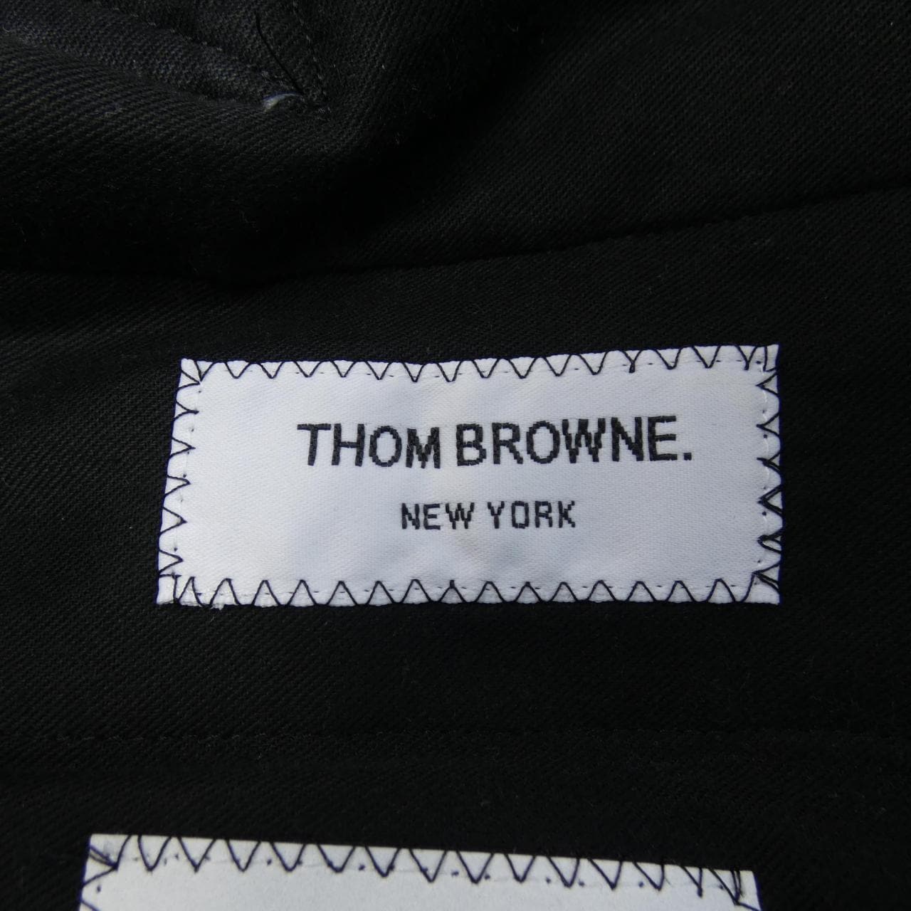 トムブラウン THOM BROWNE パンツ