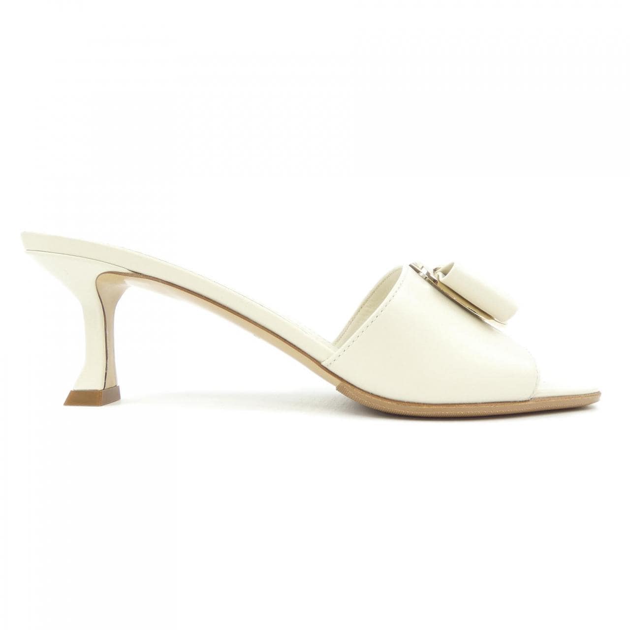 FERRAGAMO凉鞋