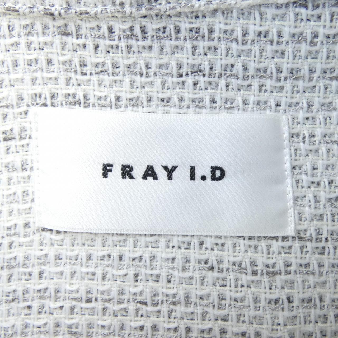 喇叭眼FRAY I.D夾克