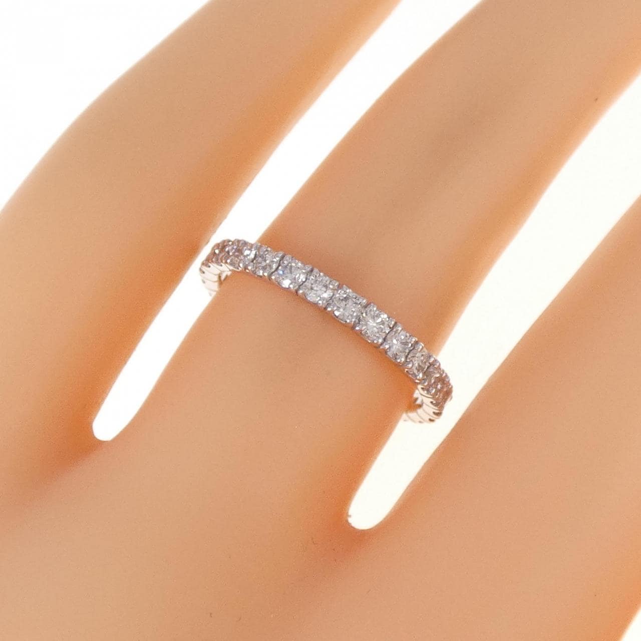 【新品】K18WG フルエタニティ ダイヤモンド リング 0.80CT