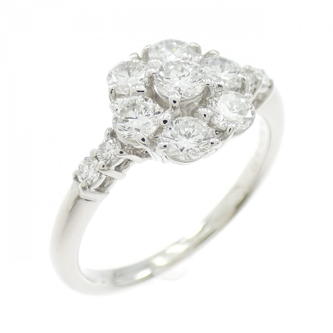 PT900 フラワー ダイヤモンド リング 0.77CT