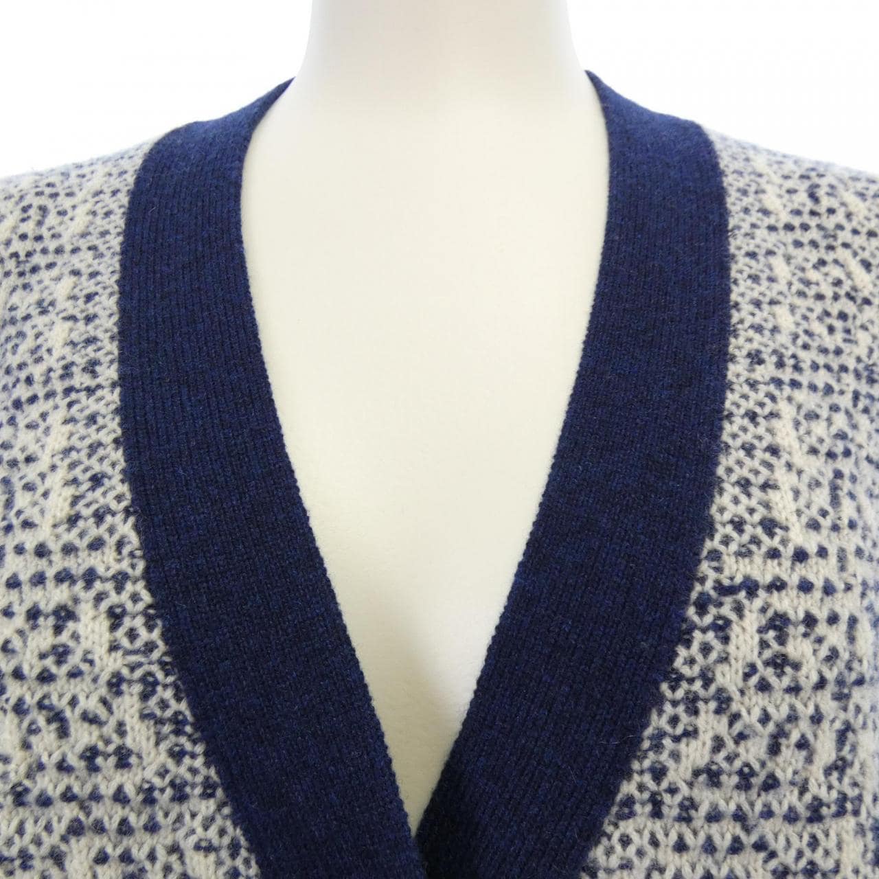 シャネル CHANEL P47657K06092 カーディガン