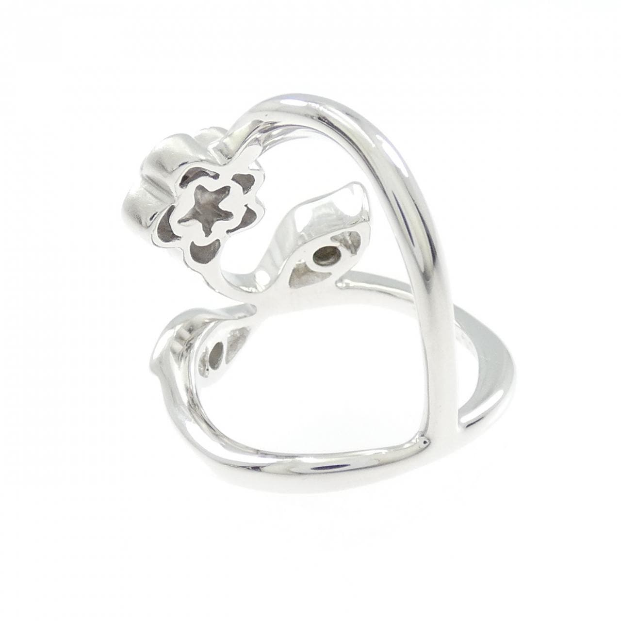 カラッチ フラワー ダイヤモンド リング 0.02CT