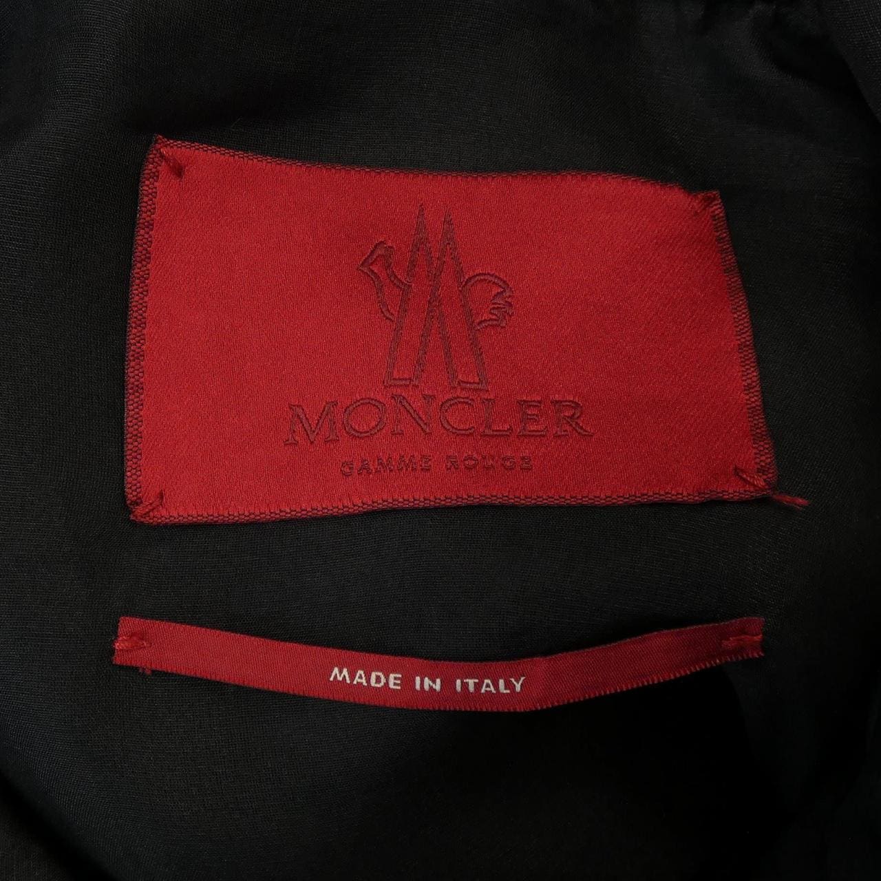 モンクレールガムルージュ MONCLER GAMMEROUGE ジャケット