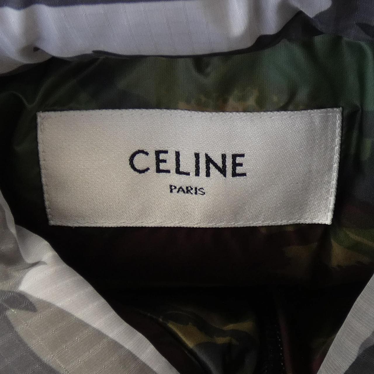 セリーヌ CELINE ダウンジャケット