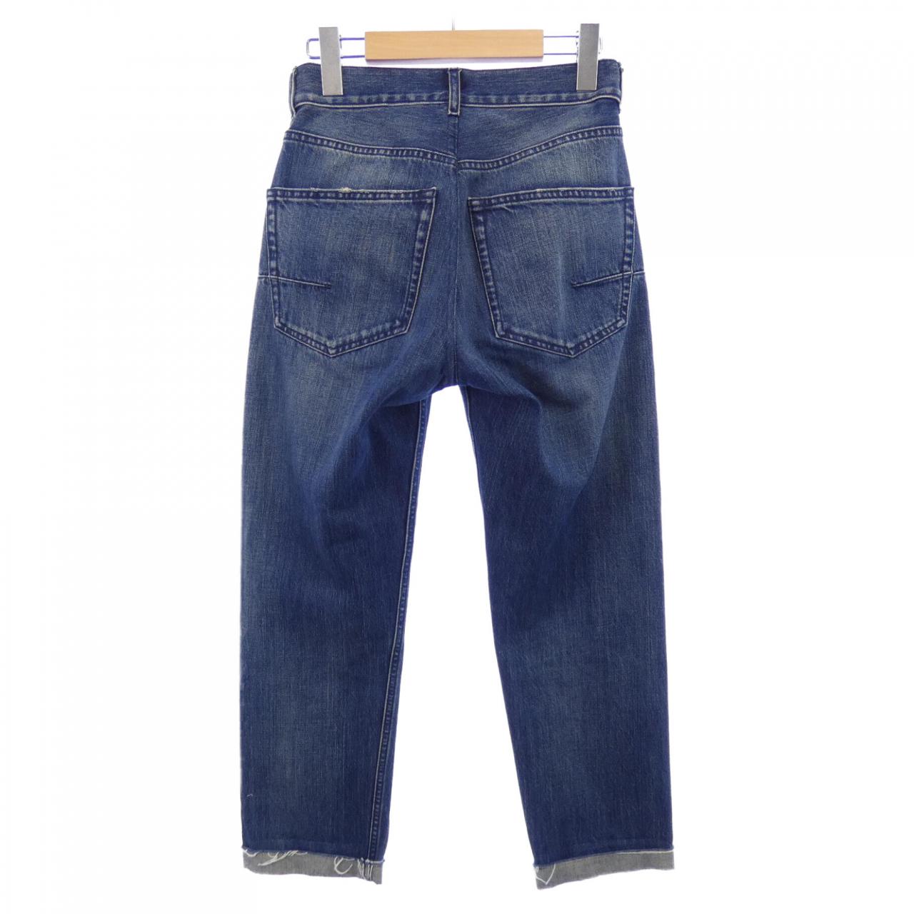 クリスチャンディオール CHRISTIAN DIOR ボーイフレンドジーンズ 30 MONTAIGNE 912P01A3319 ジーンズ