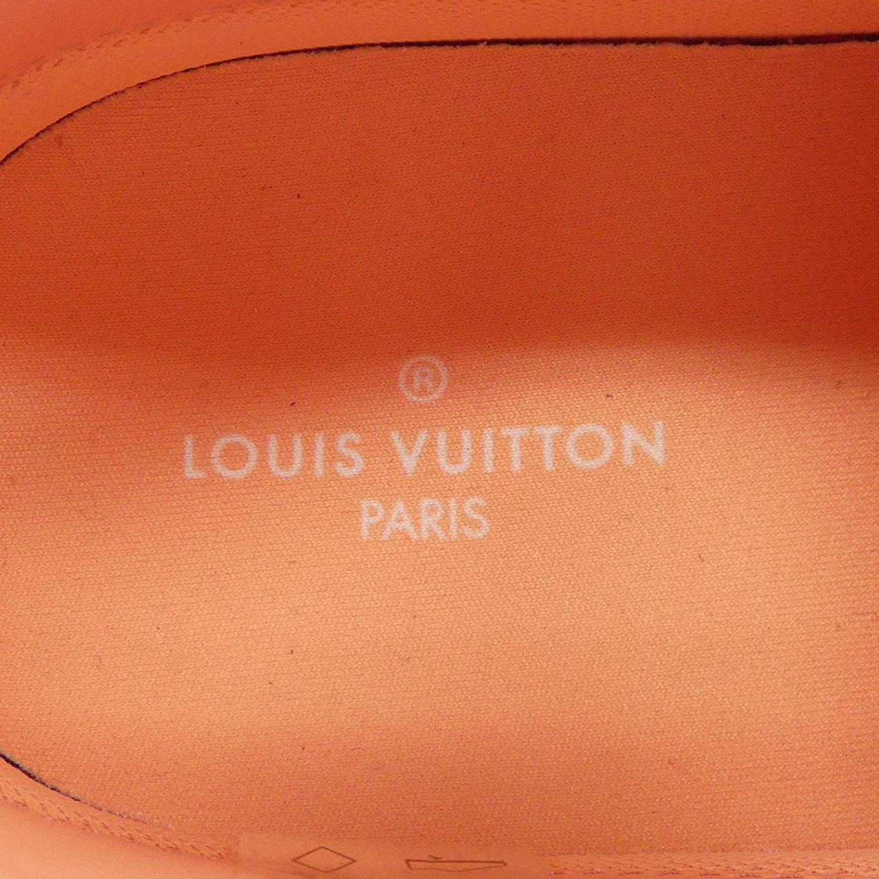 ルイヴィトン LOUIS VUITTON スニーカー