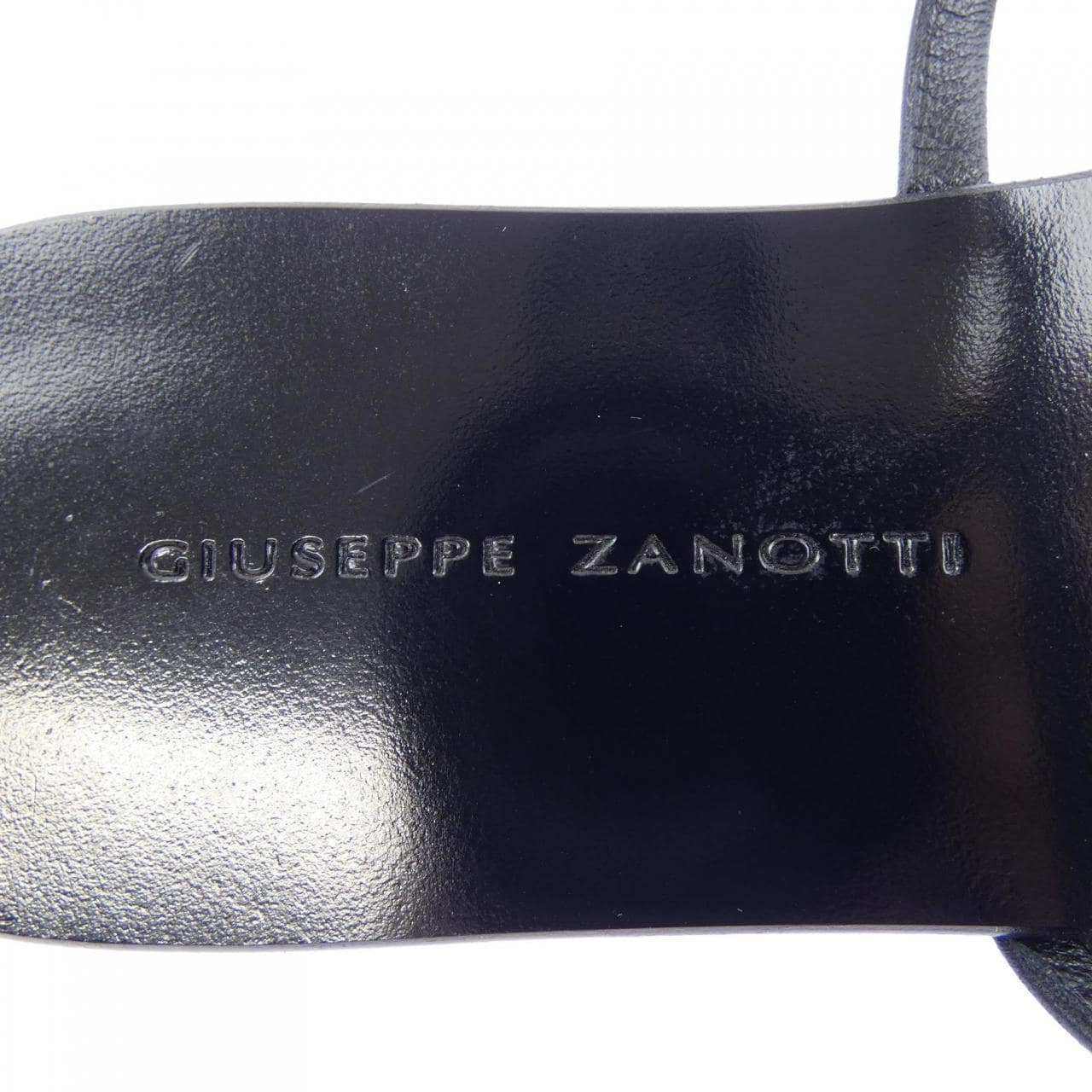 ジュゼッペザノッティ GIUSEPPE ZANOTTI サンダル