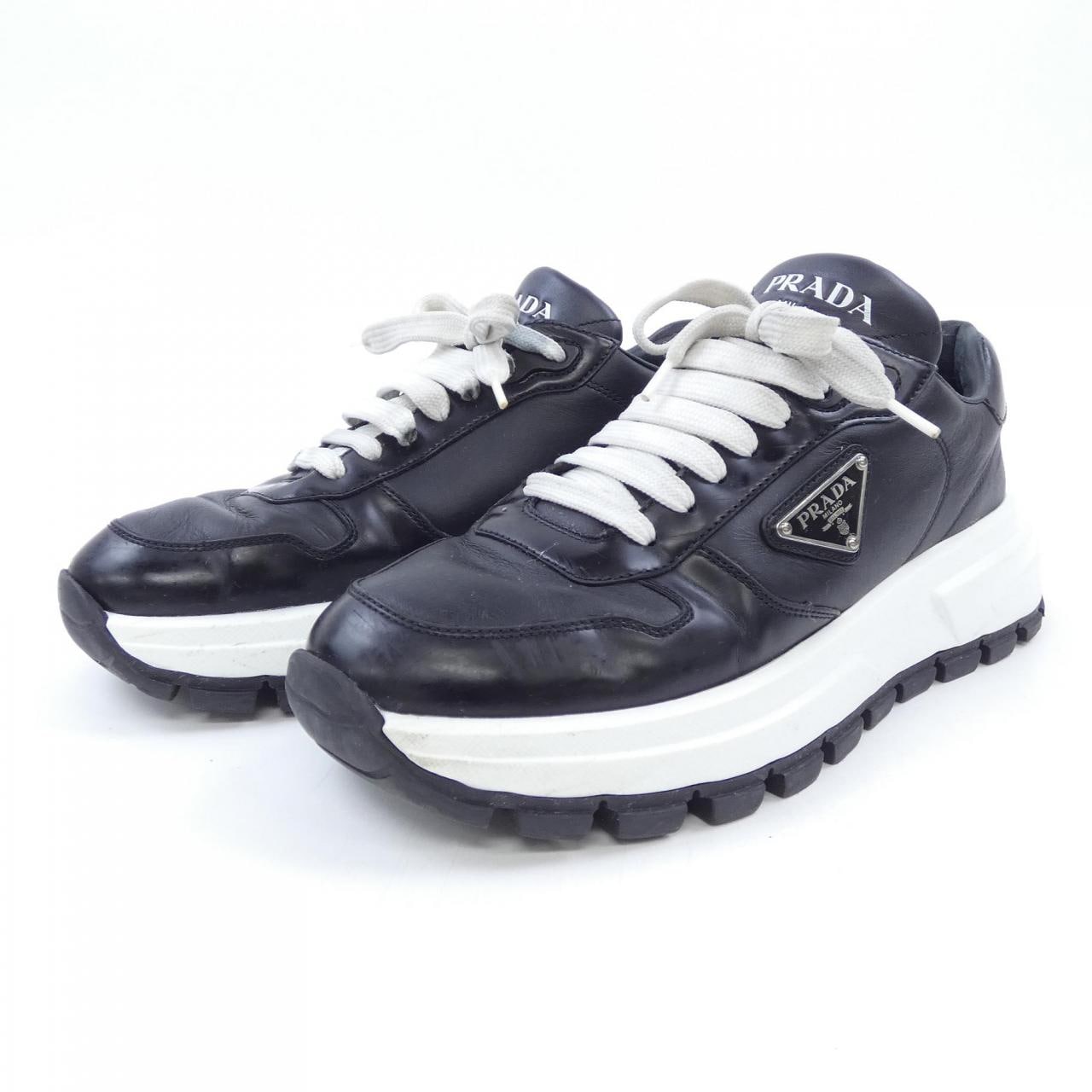 プラダ PRADA トライアングルロゴ 1E804M スニーカー
