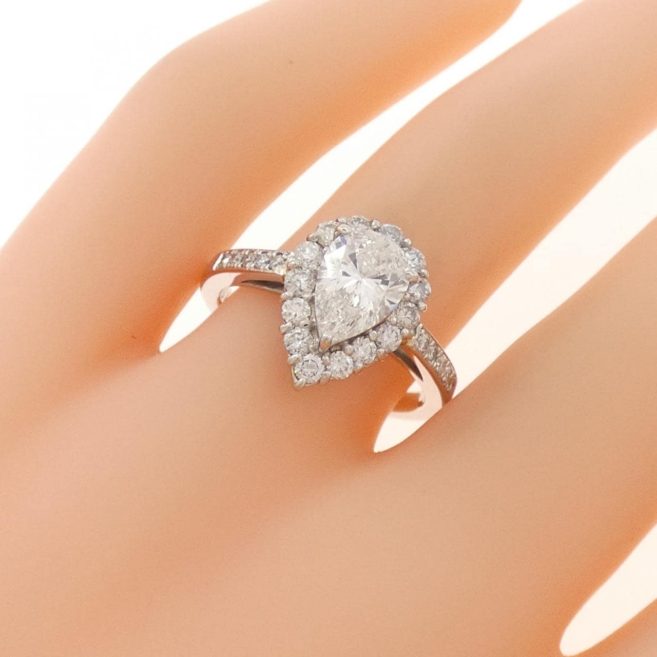 PT900 ダイヤモンド リング 1.004CT G SI2 ペアシェイプ