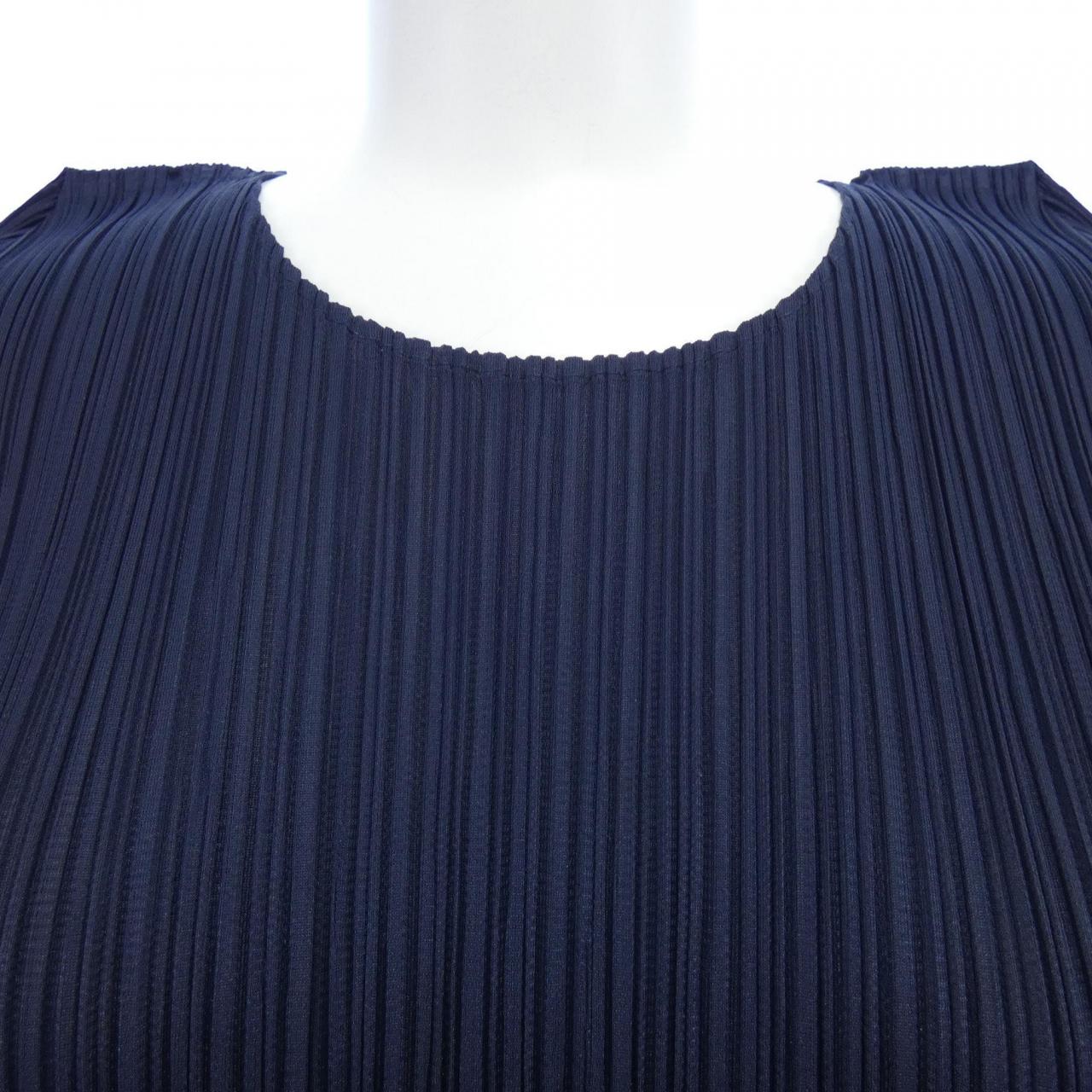 プリーツプリーズ PLEATS PLEASE トップス