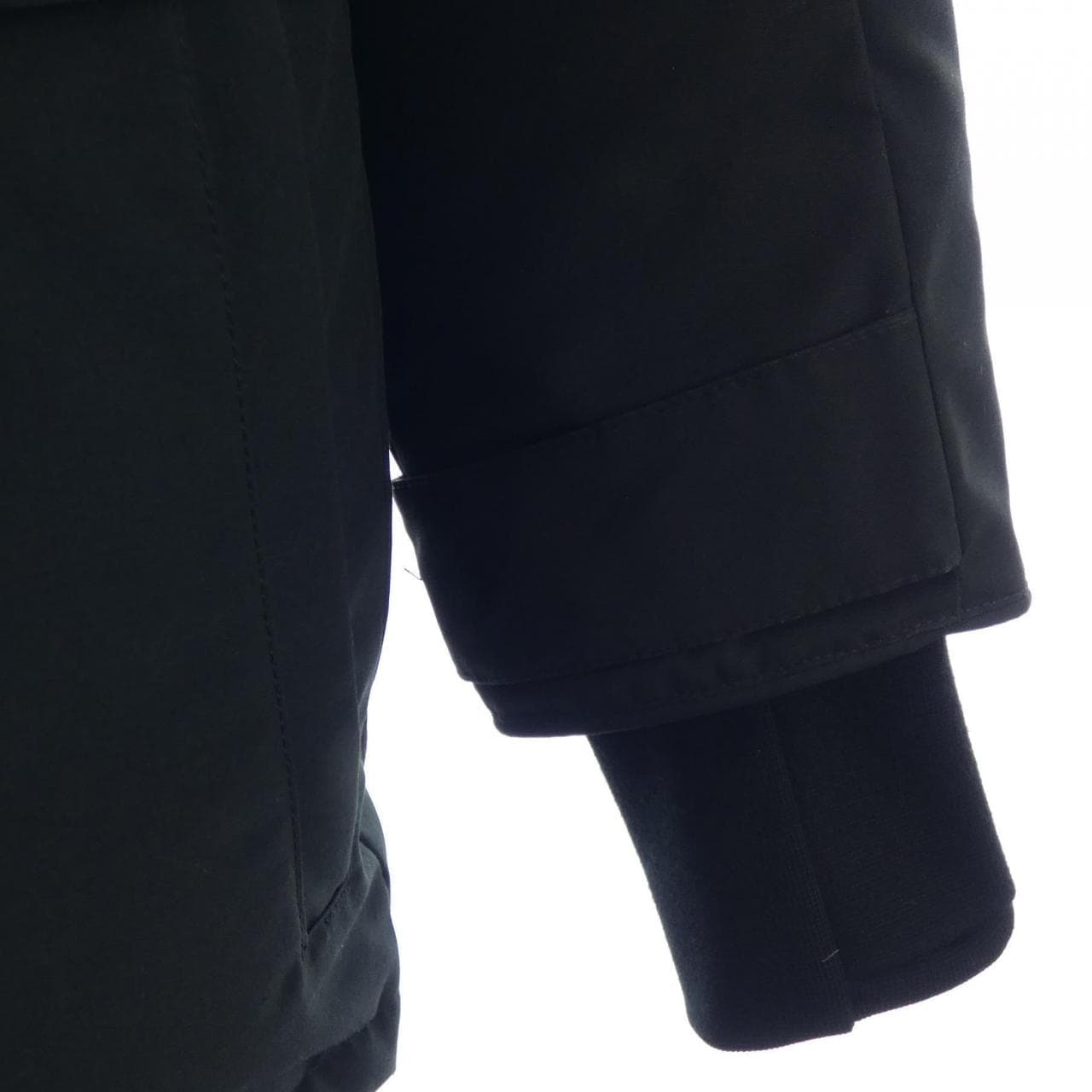 カナダグース CANADA GOOSE 2073MBA ダウンコート