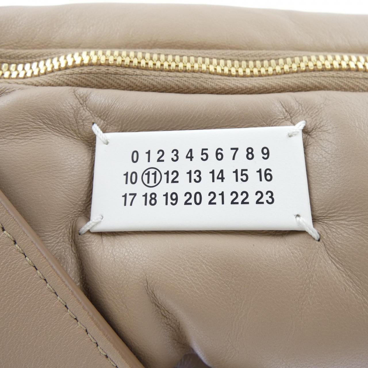 メゾンマルジェラ Maison Margiela GLAM SLAM ピロー SB1WG0048 BAG