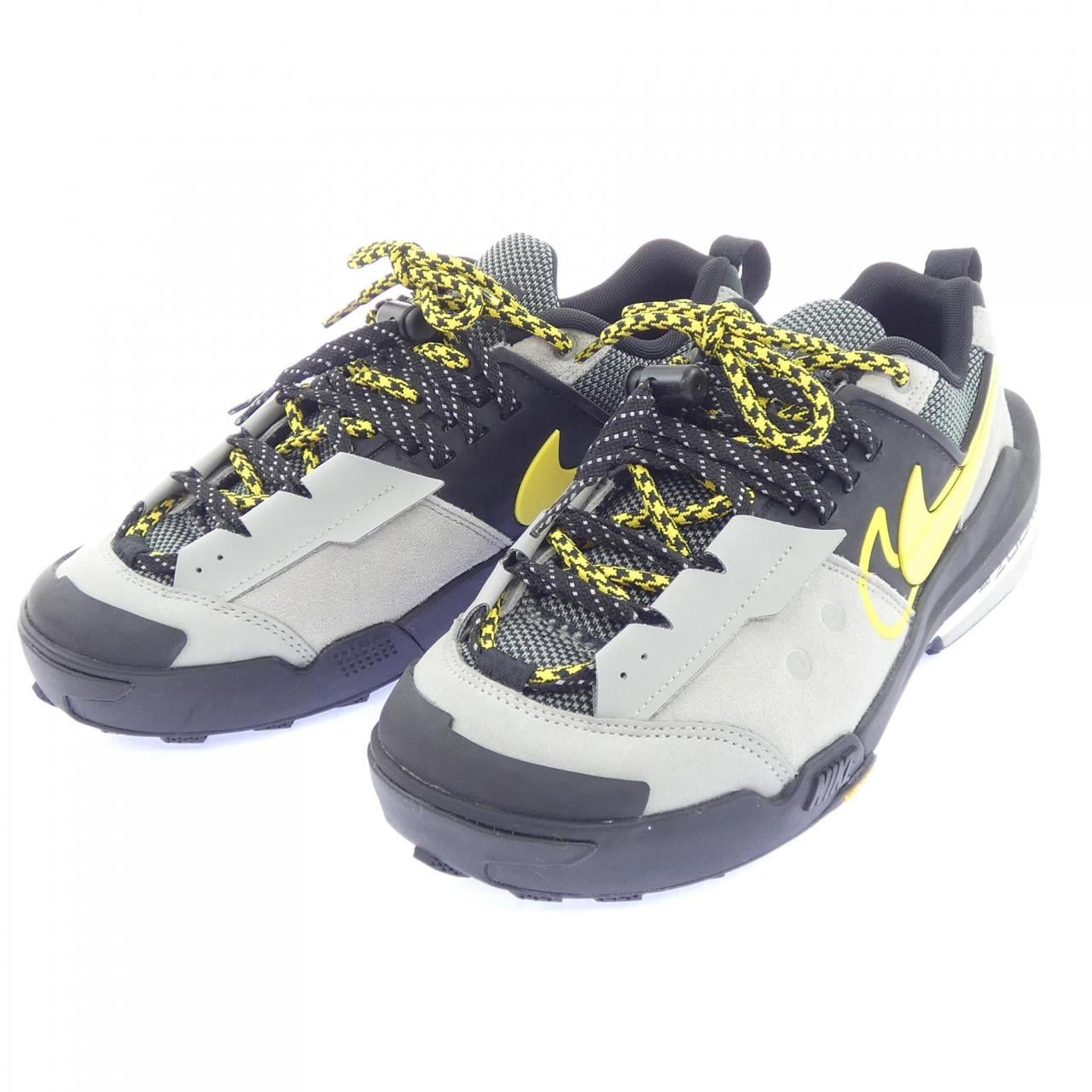 サカイ SACAI HQ8618-002 スニーカー