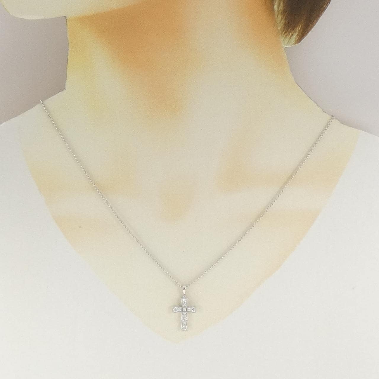 ブルガリ クロス スモール ネックレス