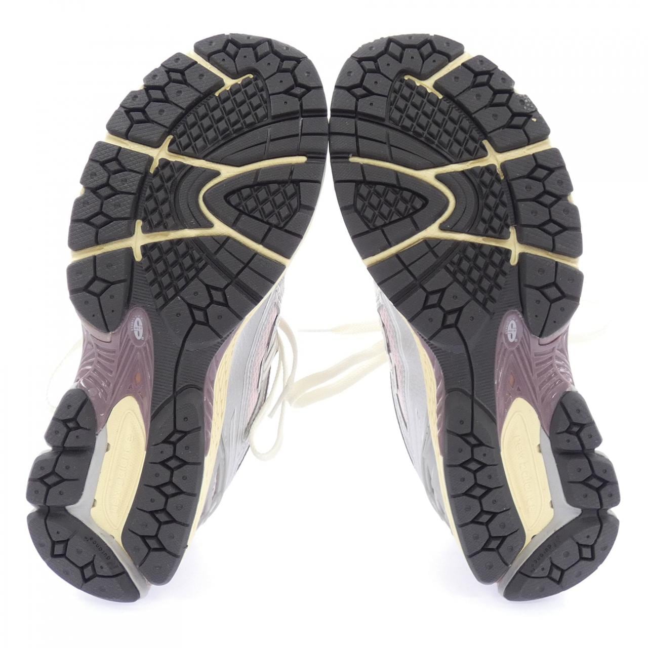 ニューバランス NEW BALANCE U1906RNF スニーカー