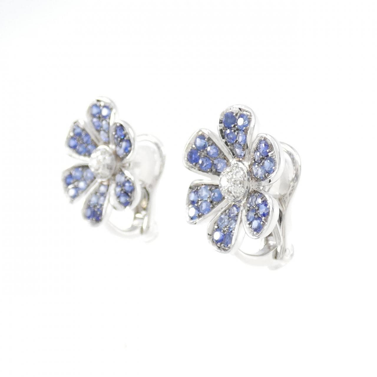 K18WG/K18BG Flower Sapphire Earrings 1.50CT