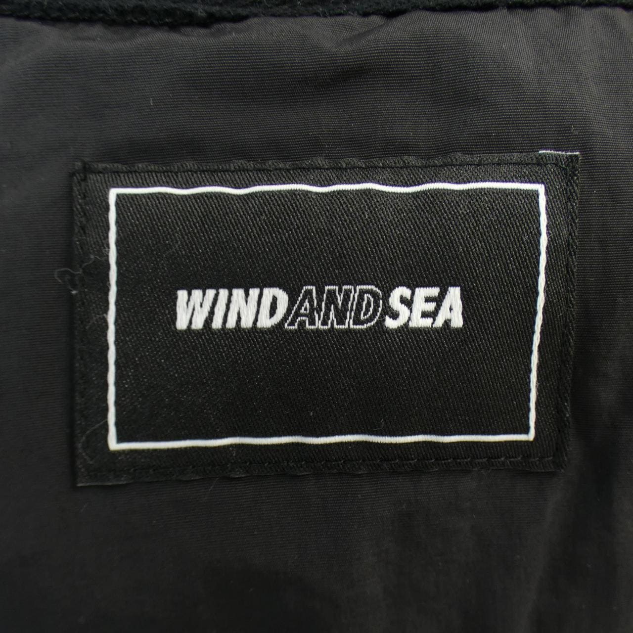 ウィンダンシー WINDANDSEA ブルゾン