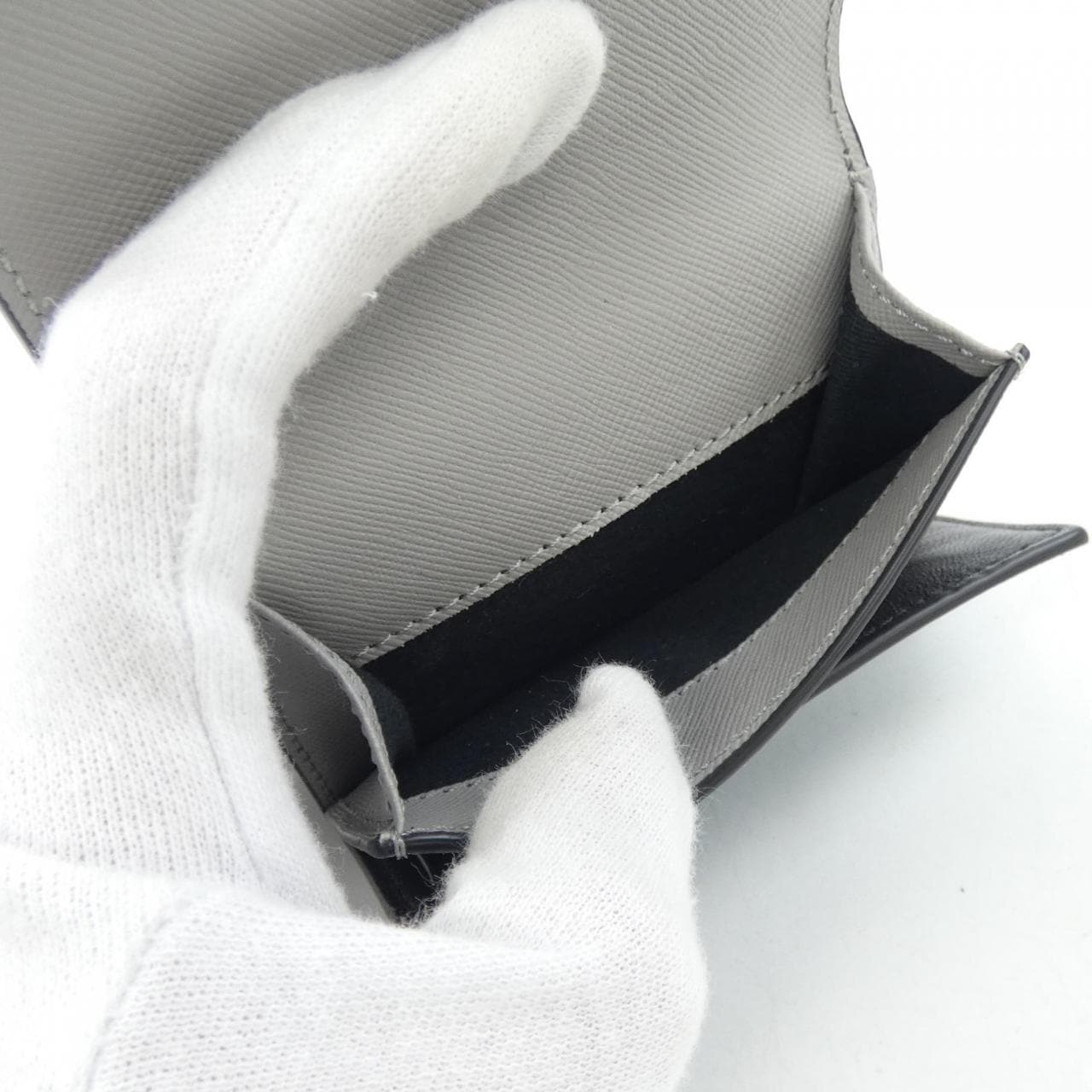 マルニ MARNI PFMI0067U1 WALLET