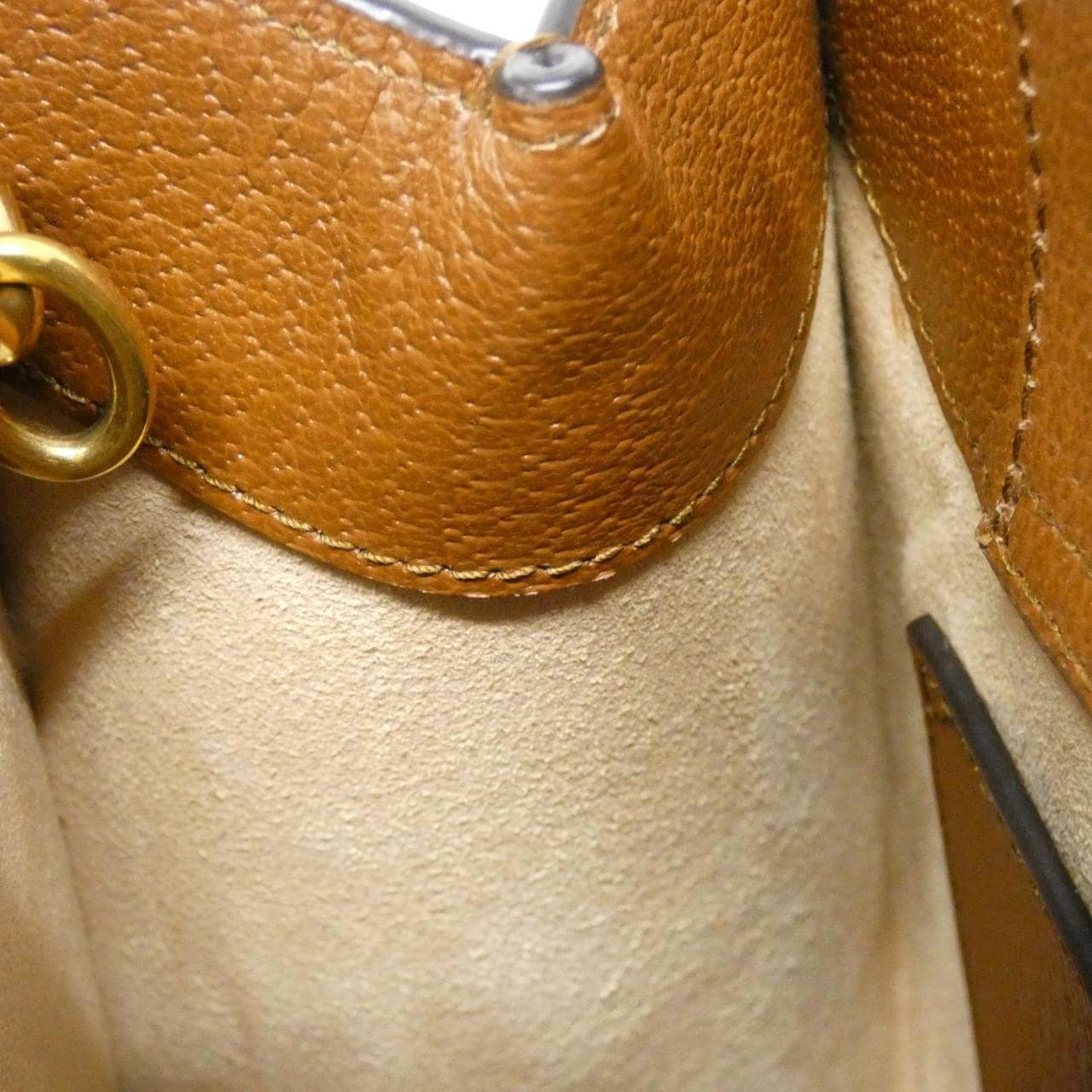 グッチ DIANA 702721 U3ZDT バッグ