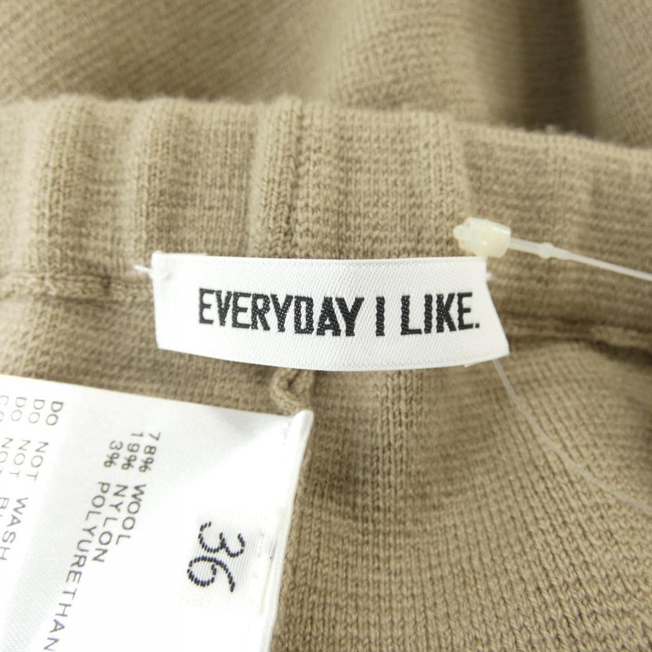 ドゥーズィエムクラス DEUXIEME CLASSE パンツ