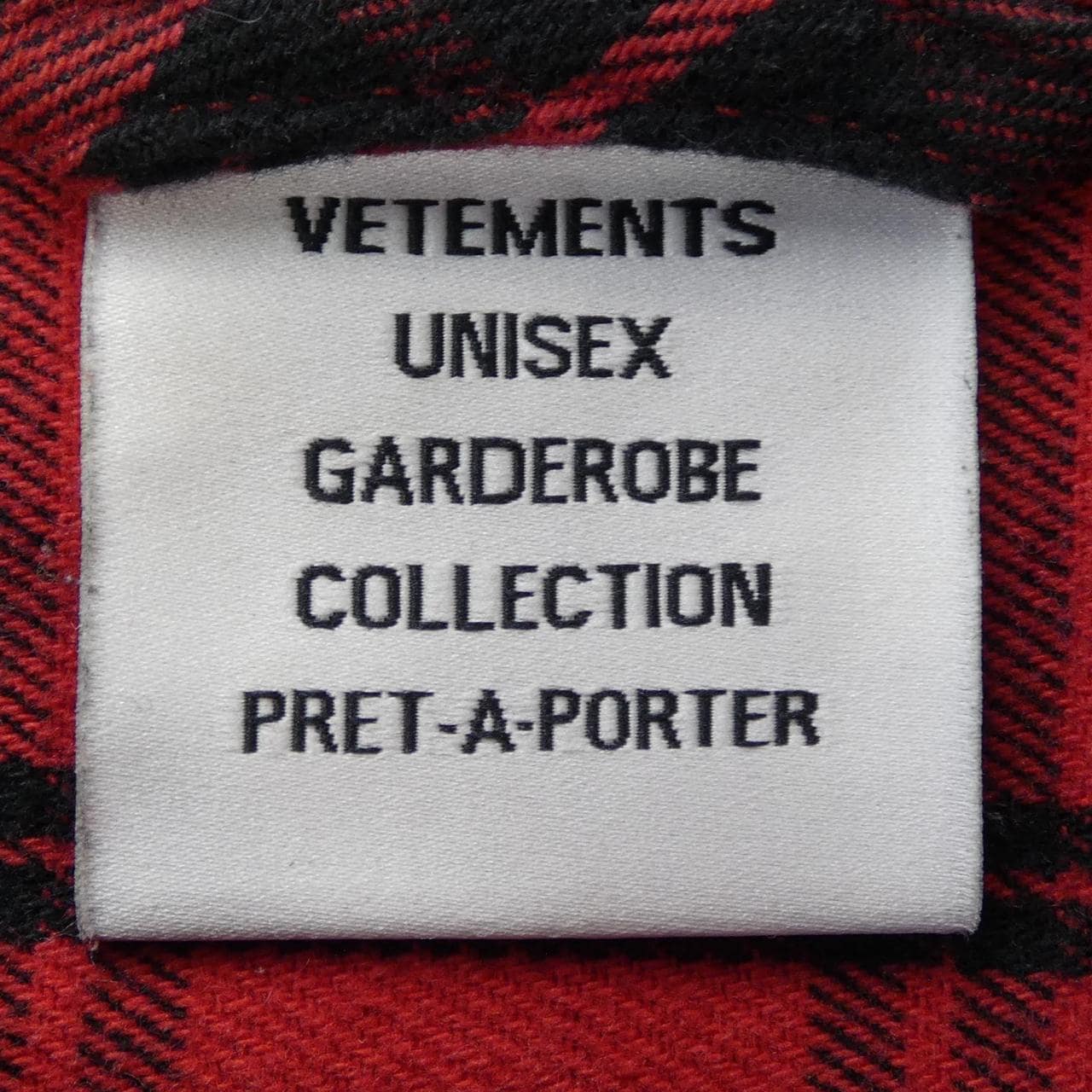 ヴェトモン VETEMENTS シャツ