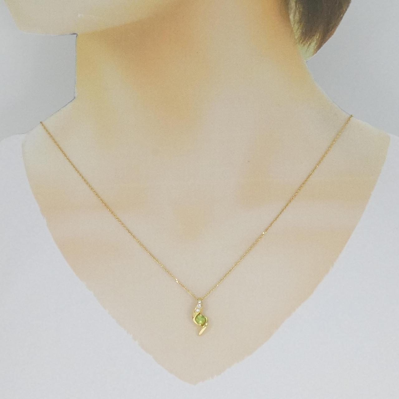 K18YG Peridot necklace 0.317CT