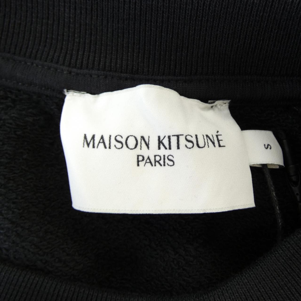 メゾンキツネ MAISON KITSUNE GU00342KM0002 スウェット