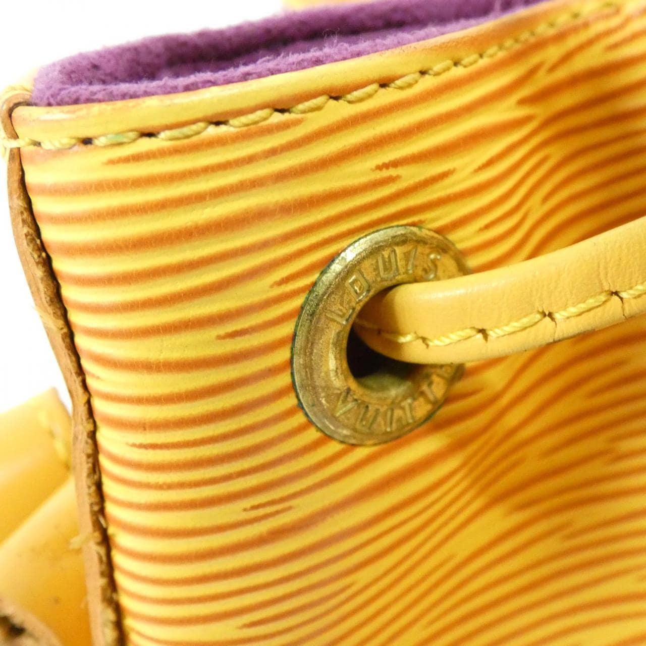 【ヴィンテージ】ルイヴィトン エピ プチ ノエ M44109 ショルダーバッグ