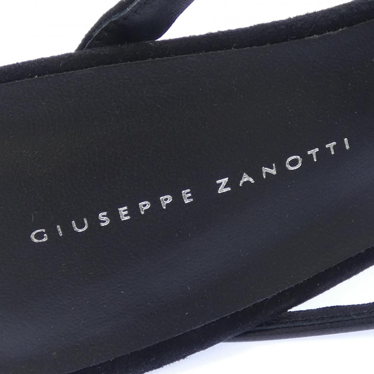 ジュゼッペザノッティ GIUSEPPE ZANOTTI サンダル