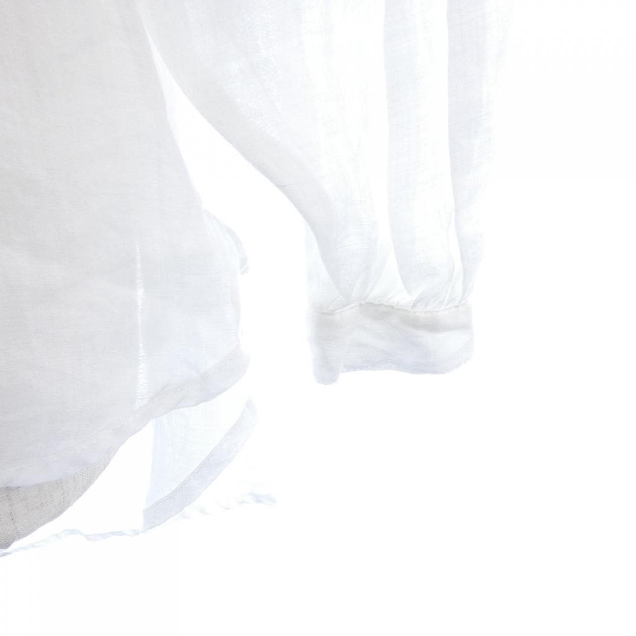 ストラ Stola. シャツ