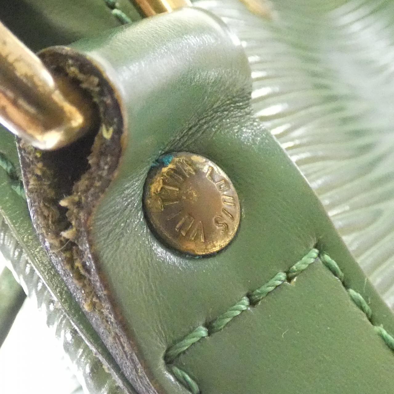 ルイヴィトン エピ ノエ M44004 ショルダーバッグ