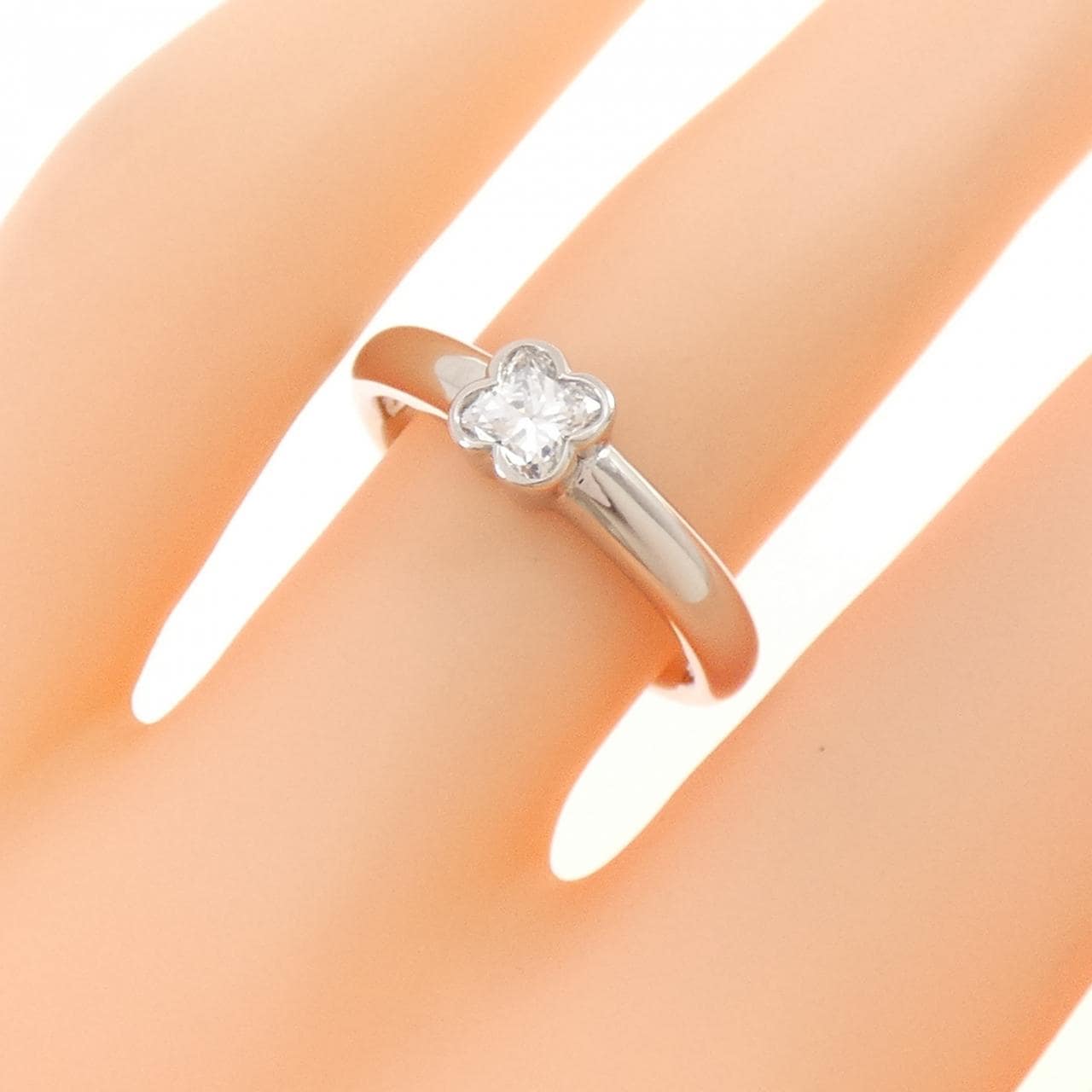 PT900 ダイヤモンド リング 0.347CT