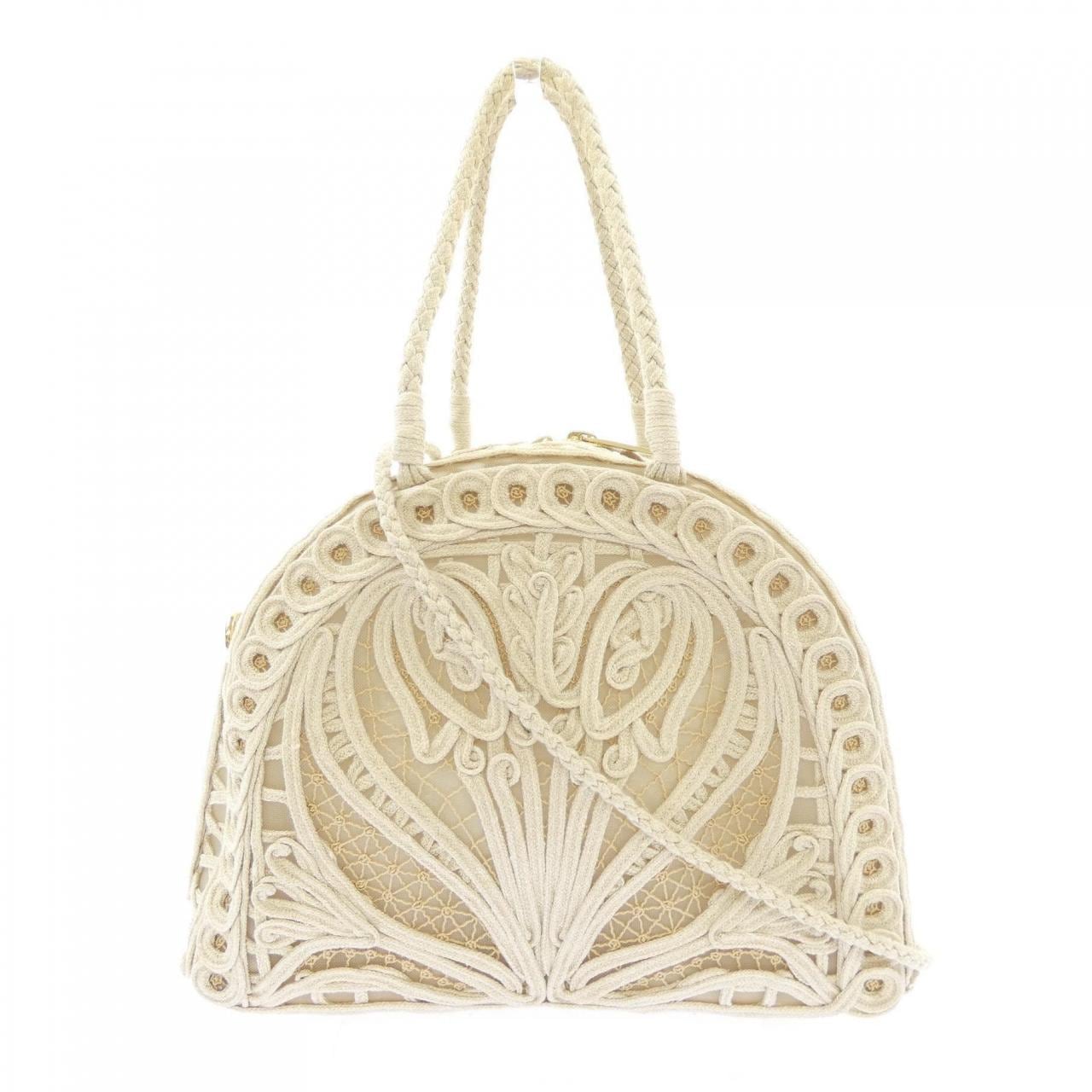マメクロゴウチ Mame Kurogouchi BAG