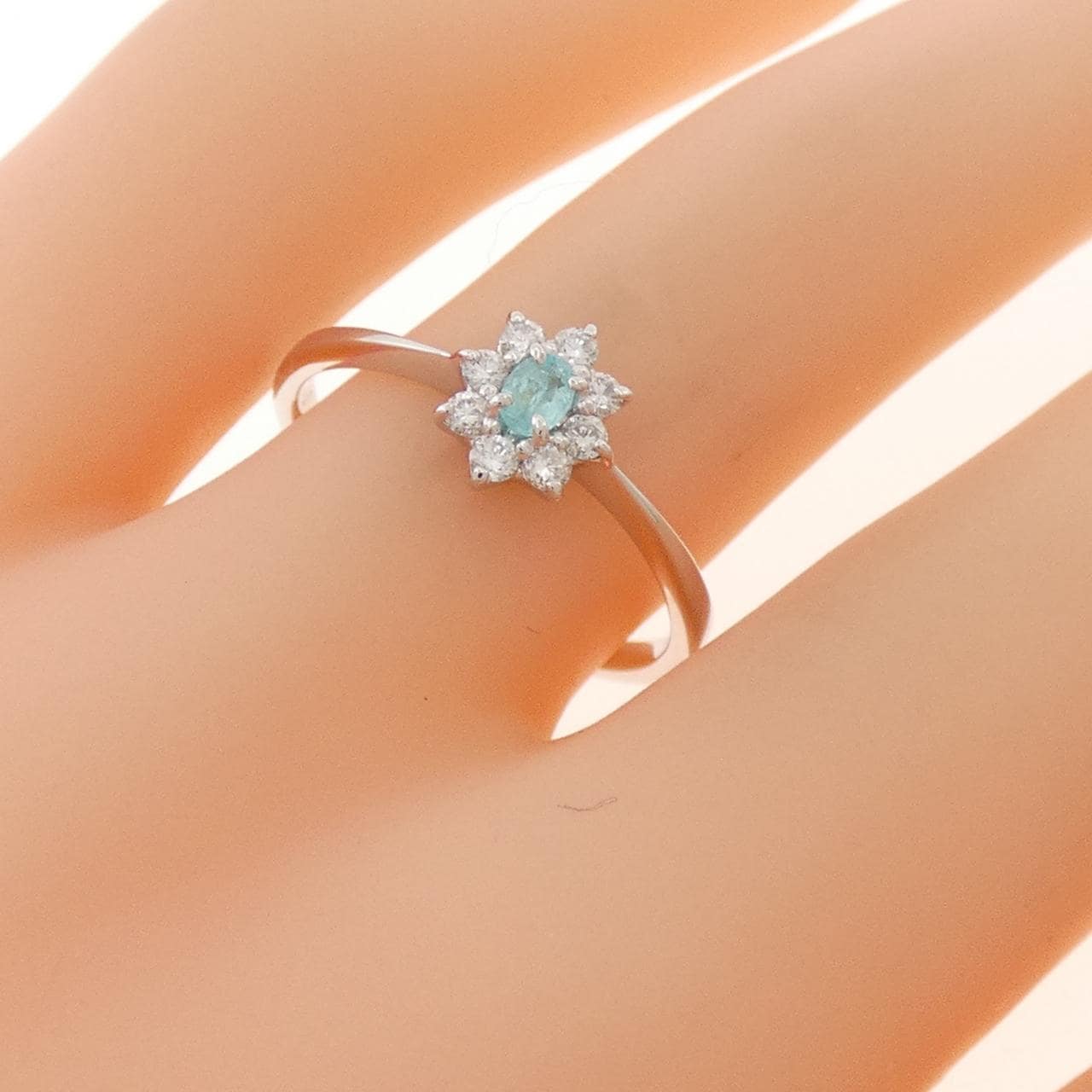 K18WG トルマリン リング 0.07CT