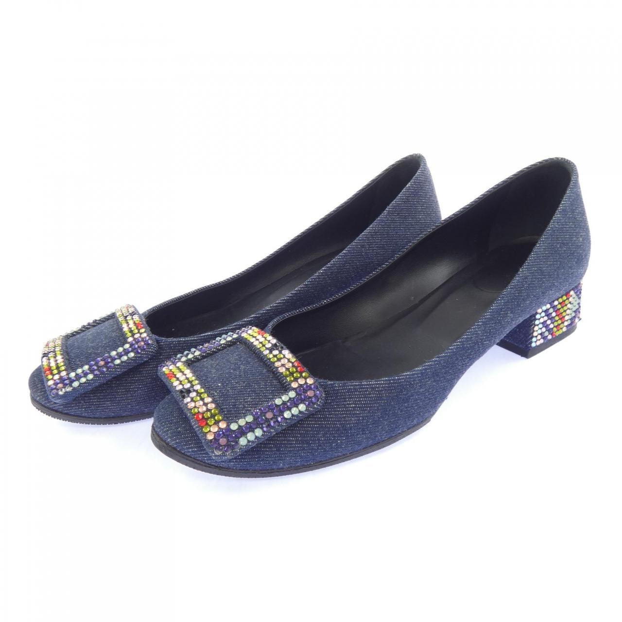 ロジェヴィヴィエ ROGER VIVIER パンプス