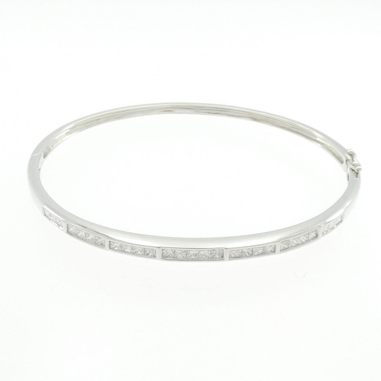 K18WG ダイヤモンド バングル 0.97CT